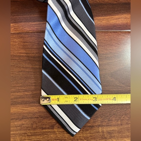MICHAEL KORS Silk Striped Blue and Black Men's Tie - Picture 9 of 10
